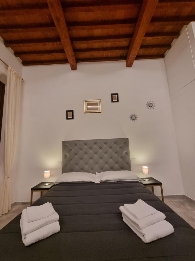 The Lux * Florencia